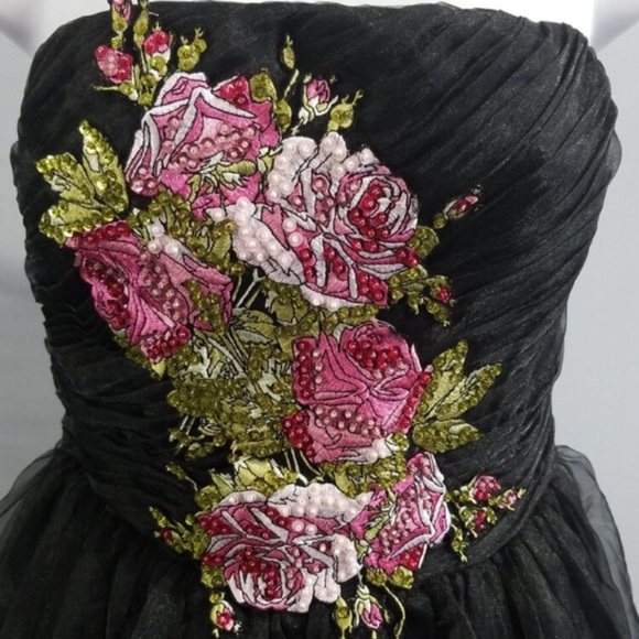 Betsey Johnson Dress - Picture 3 of 11